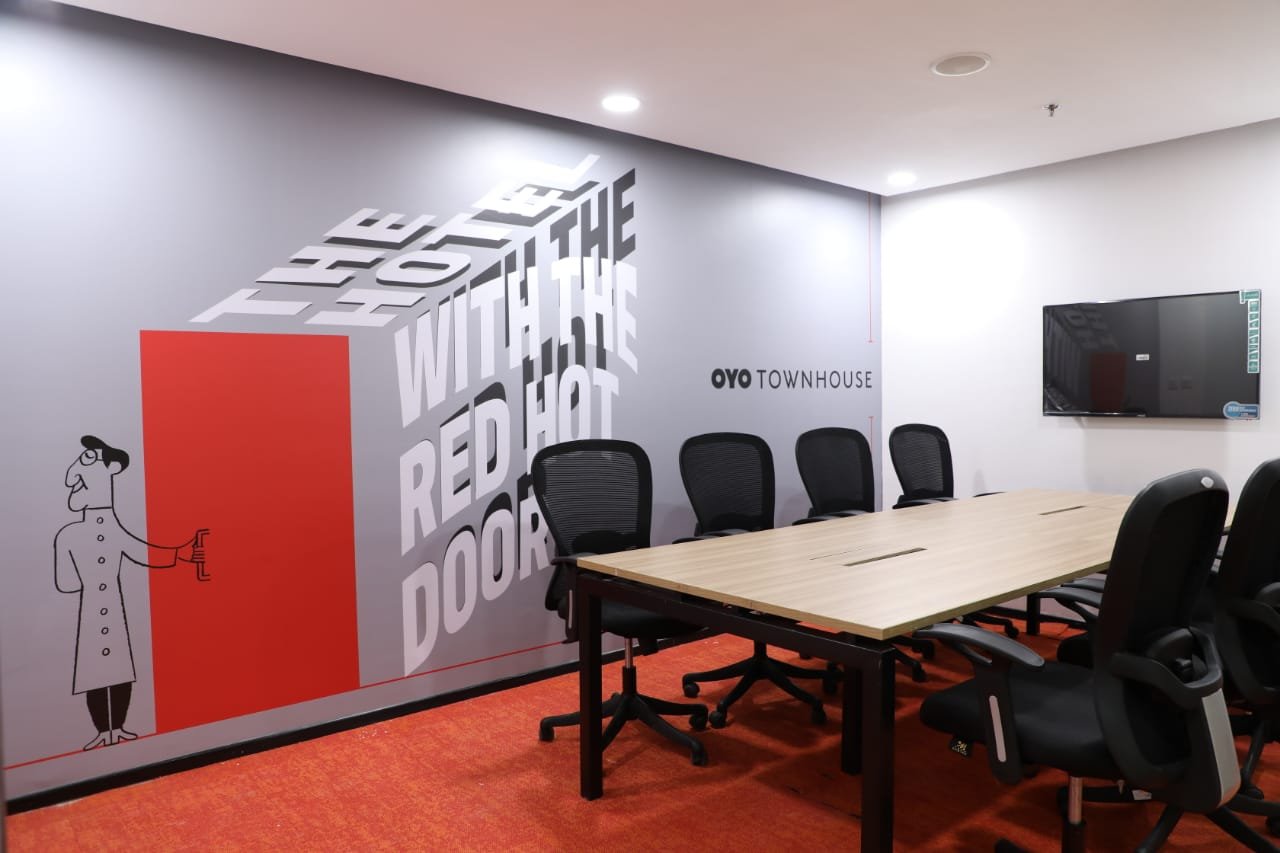 OYO meeting room interiors by AIA India